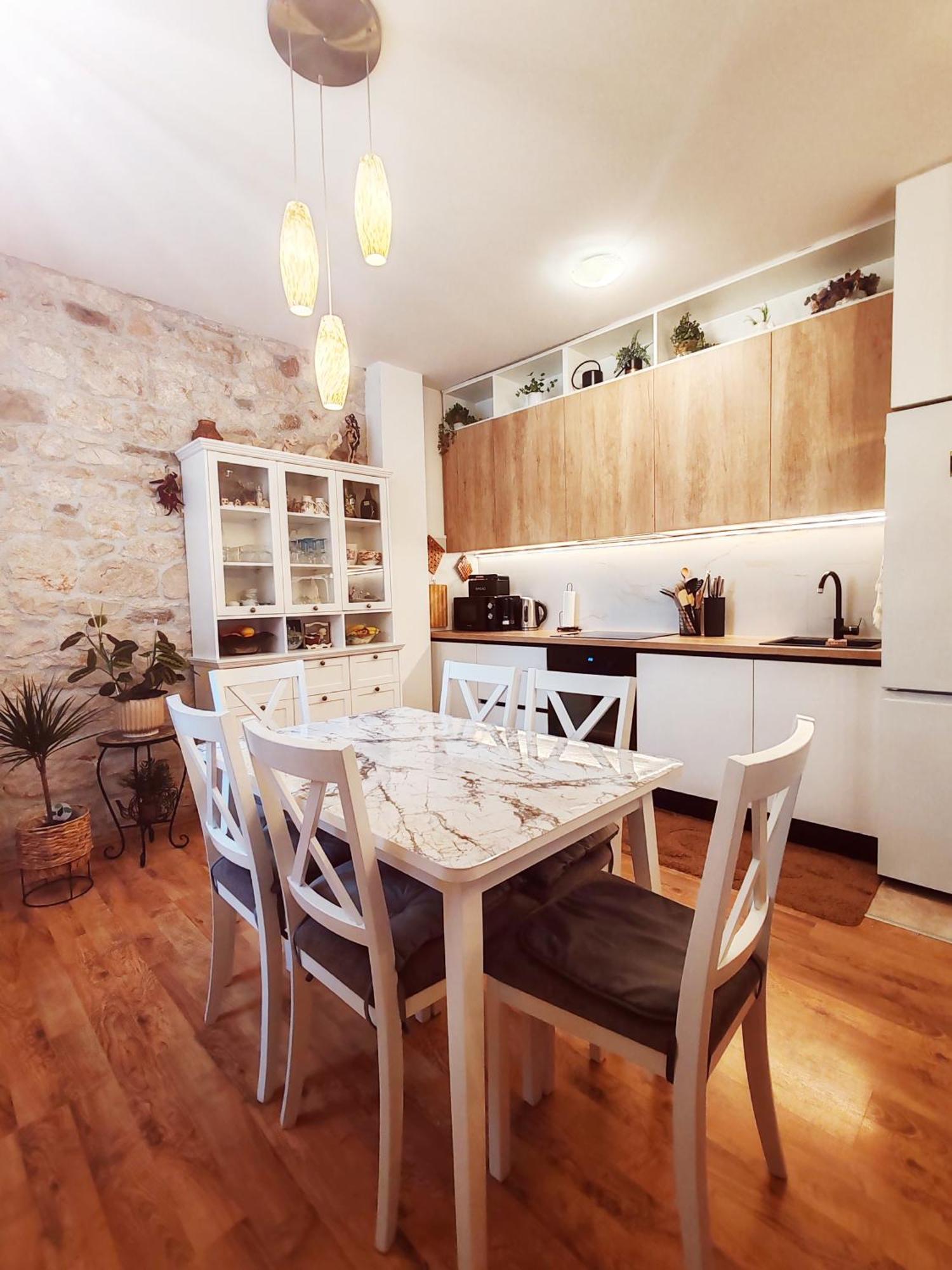 Apartman Hygge Omiš Екстериор снимка